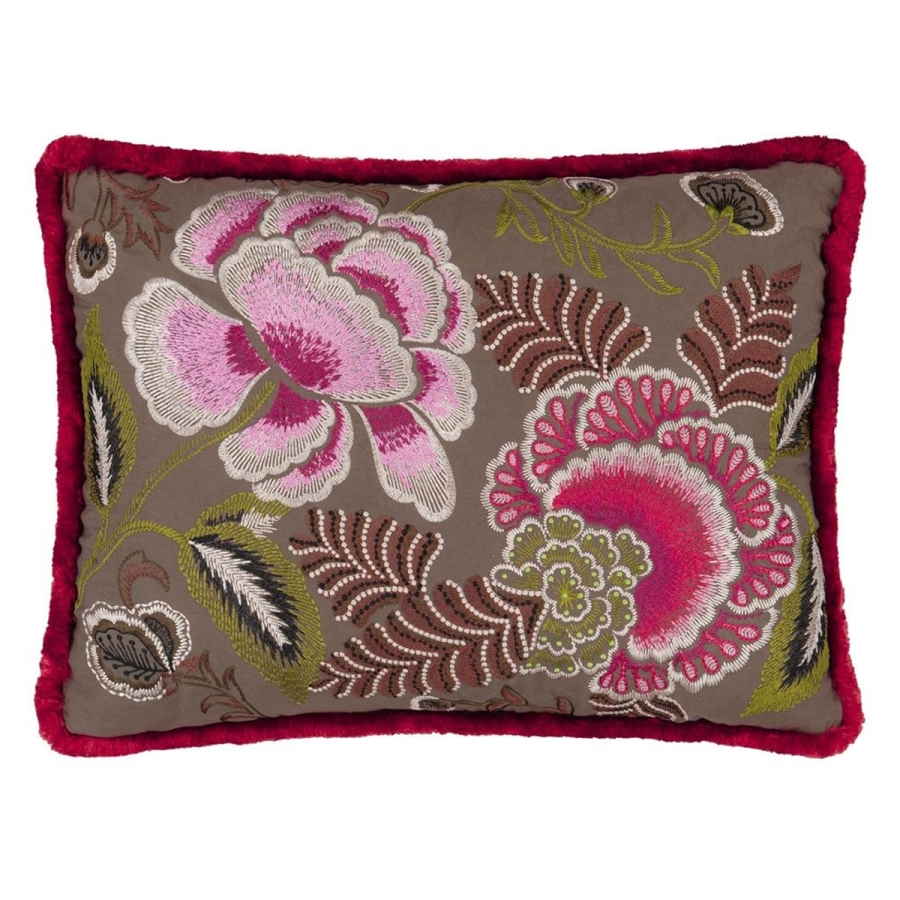 Декоративная подушка Designers Guild CCDG1469 Rose De Damas Embroidered Cranberry Cotton с лицевой стороны