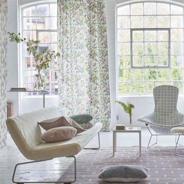 Хлопковая ткань Designers Guild FDG2989/02 Mansur Zinc коллекции Minakari в интерьере