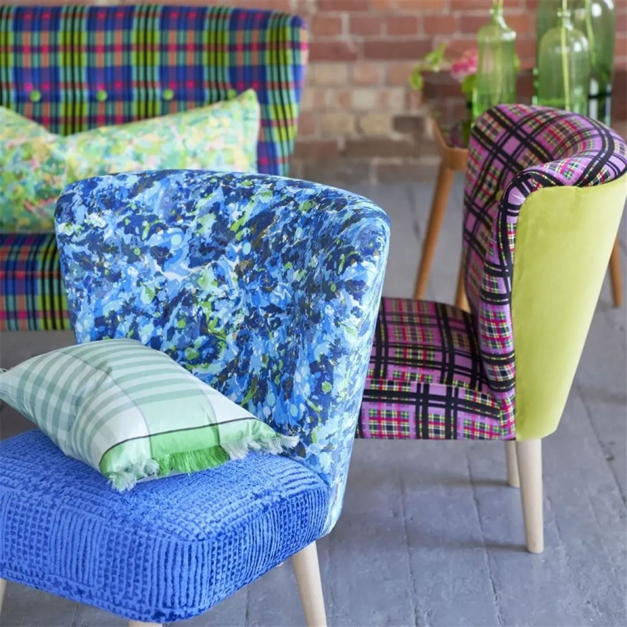 Ткань Designers Guild FDG3029/03 Odisha Cobalt в интерьере