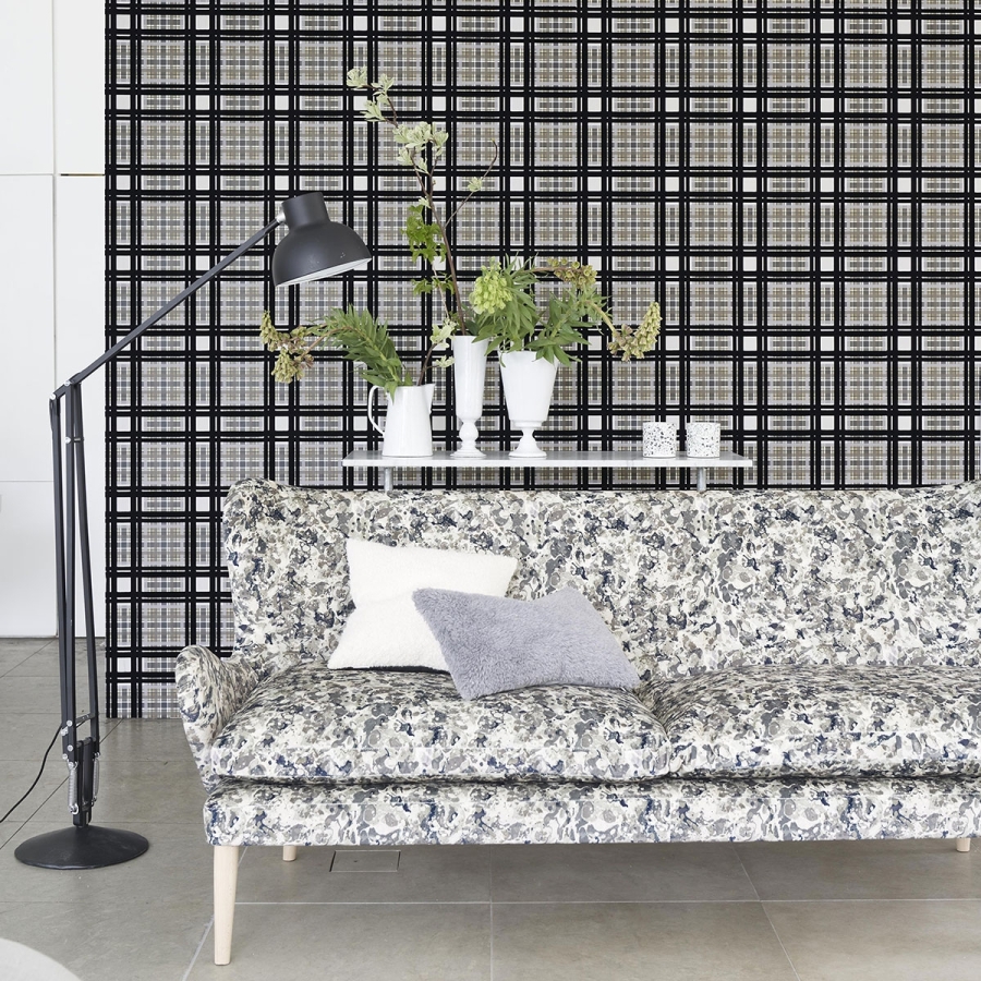 Ткань Designers Guild FDG3029/04 Odisha Graphite коллекции Madhya в интерьере